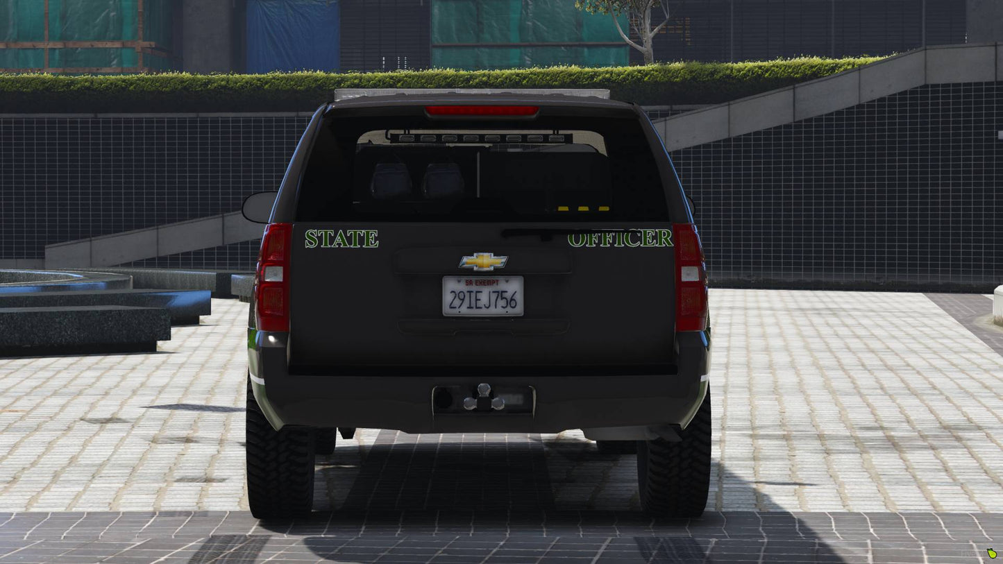 Wildlife 2014 Chevrolet Tahoe